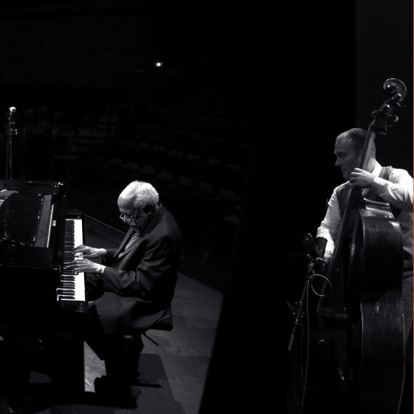 Barry Harris
