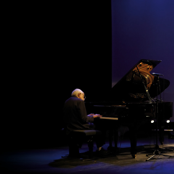Barry Harris